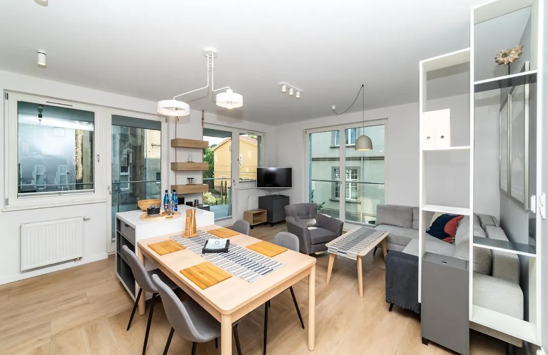 5O5 Deluxe By Oneapartments-1
